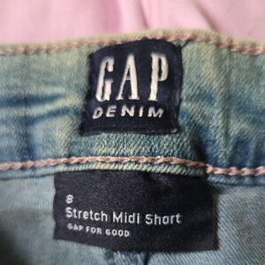 You Get 2 GAP Denim Stretch Midi Shorts - Blue/Pink